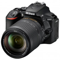 Зеркальный фотоаппарат Nikon D5600 Kit 18-140 мм Wi-Fi